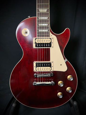 Used Gibson Les Paul Traditional Pro V 2020 - Wine Red Satin